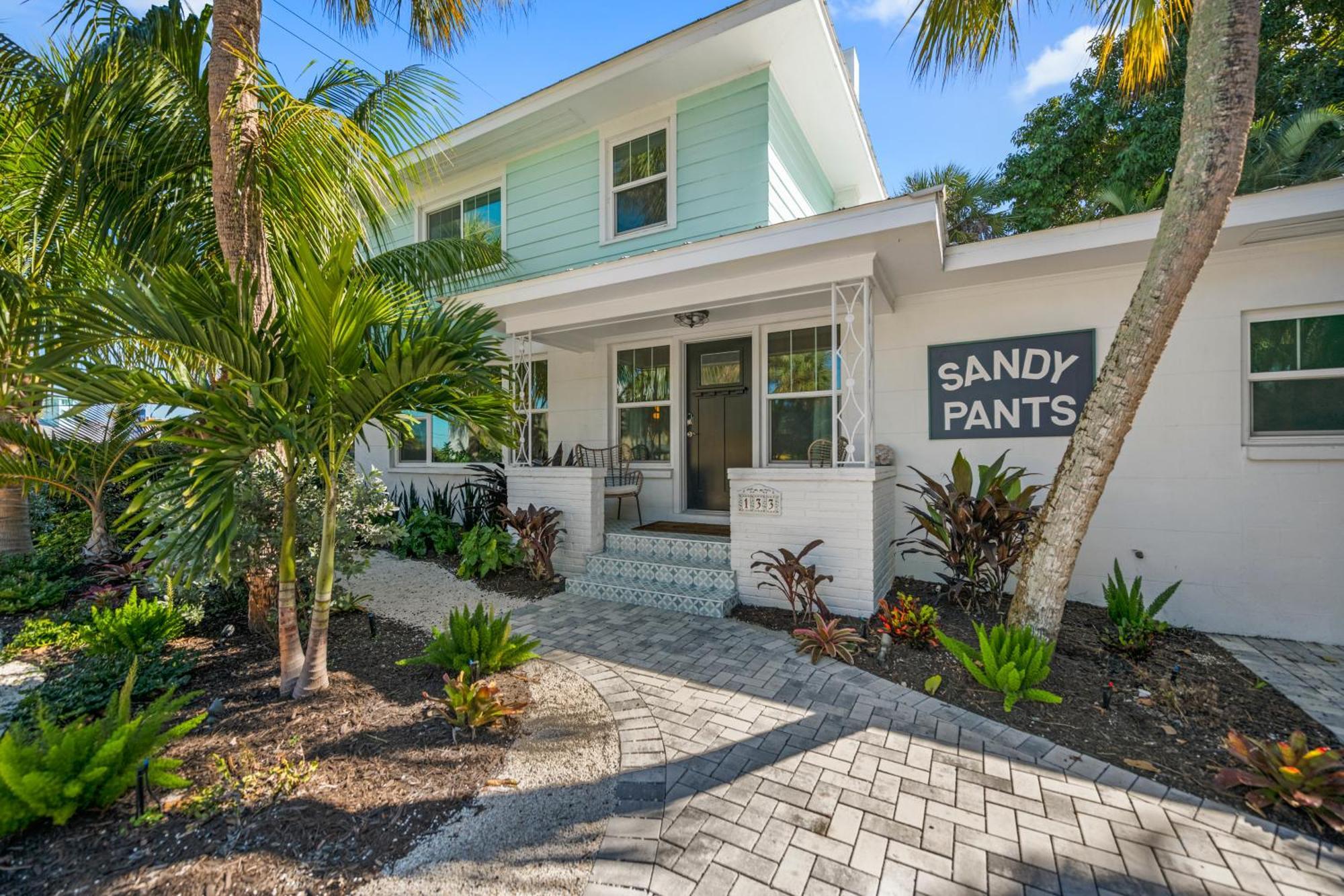 Sandy Pants - Designer Beach Chic Home Steps To Beach Backyard Oasis W Heated Pool Anna Maria Buitenkant foto